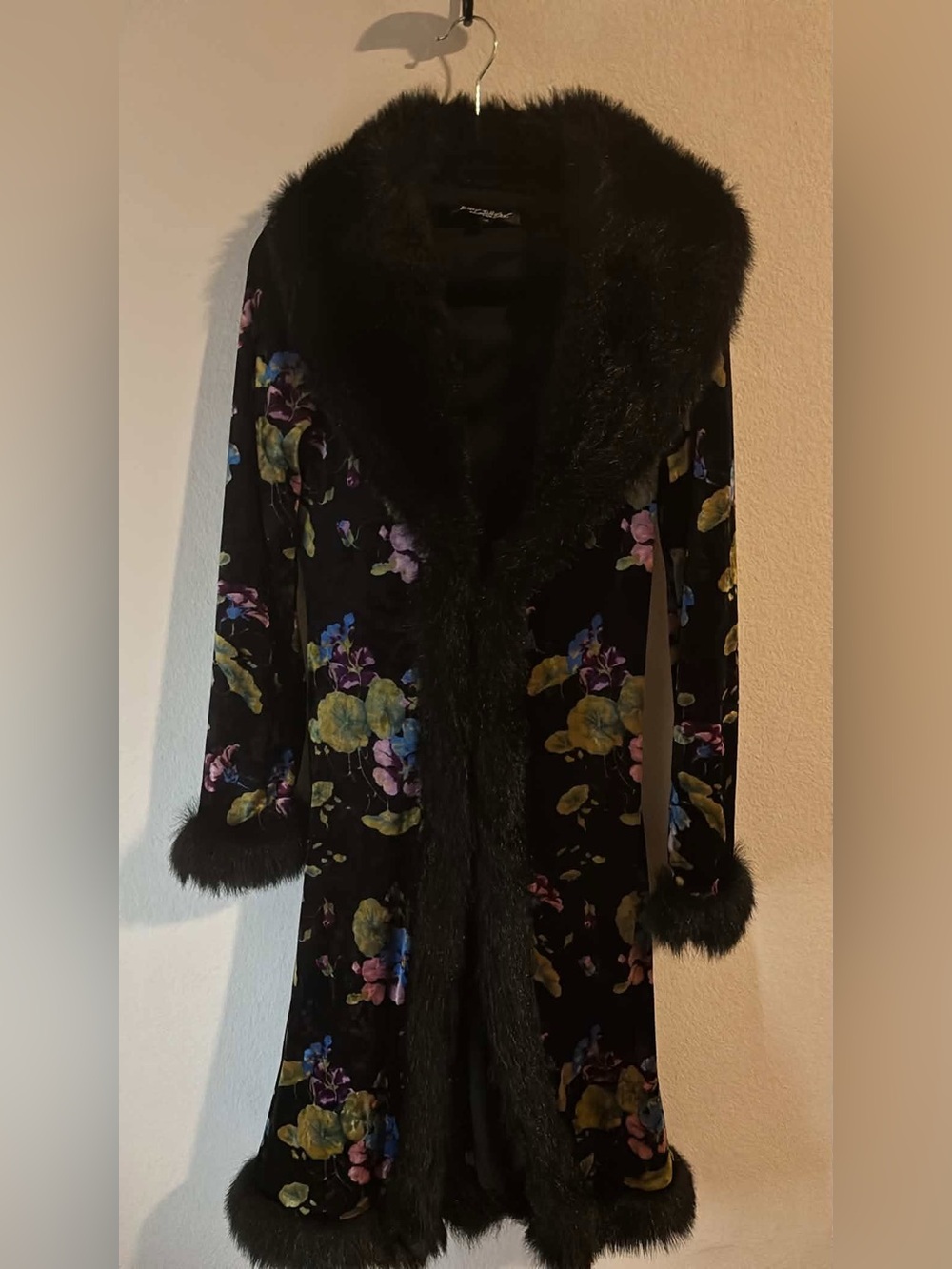 Betsey Johnson Fall 2000 Waterlily Black Floral Duster Coat with Faux Fur Trim